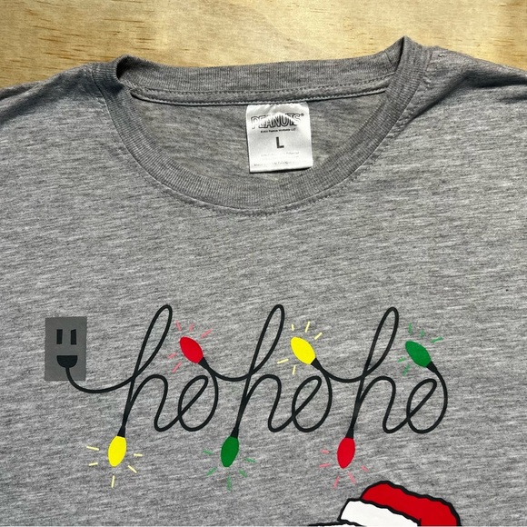 Peanuts Snoopy Ho Ho Ho Christmas T-Shirt Men’s Large Gray Holiday Tee - Picture 2 of 5